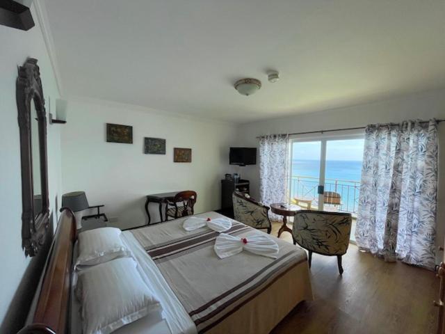 Treasure Cove Hotel & Restaurant Bel Ombre Esterno foto