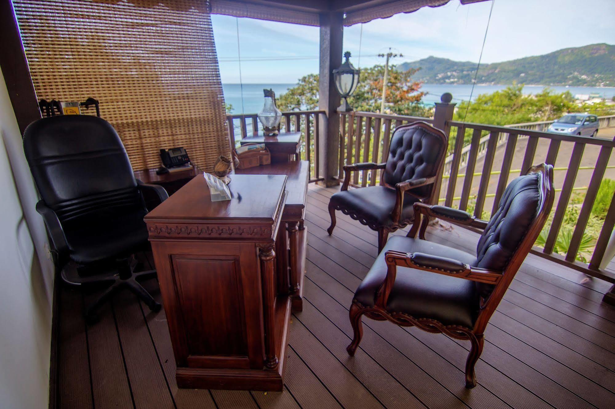 Treasure Cove Hotel & Restaurant Bel Ombre Esterno foto