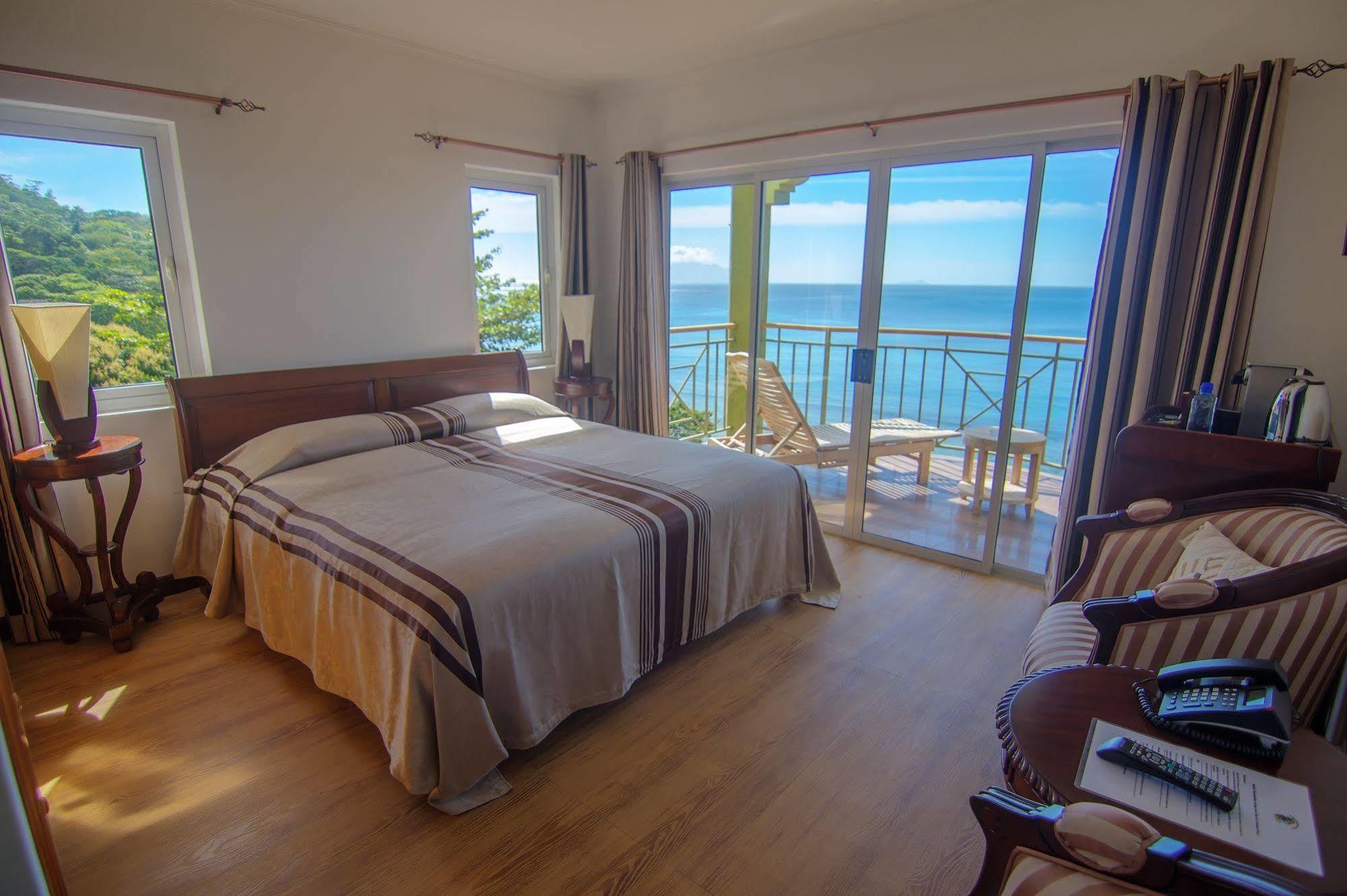 Treasure Cove Hotel & Restaurant Bel Ombre Esterno foto